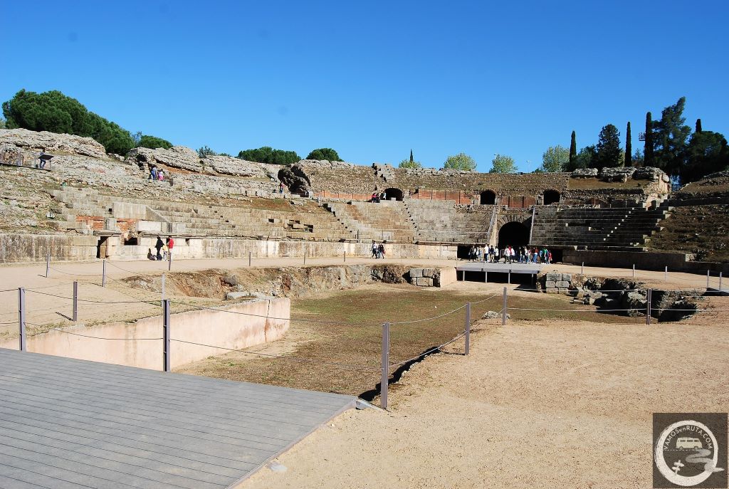 MERIDA-EXTREMADURA-BADAJOZ-ANFITEATRO (12)