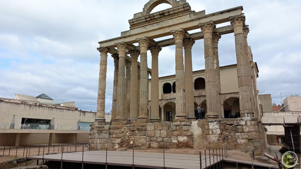MERIDA-TEMPLO-DIANA-QUE-VER-EXTREMADURA-BADAJOZ (3)