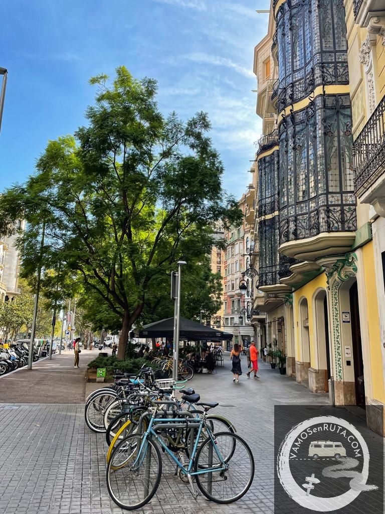 QUE-VER-BARCELONA-BARRIO-ENSANCHE-L'EIXAMPLE-CATALUNYA (5)