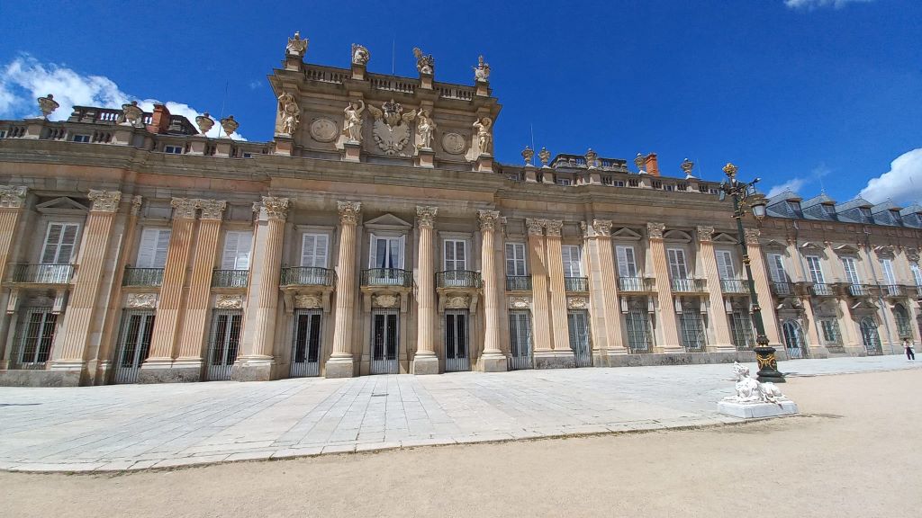 Fachada del palacio Real en la Granja de San Ildefonso